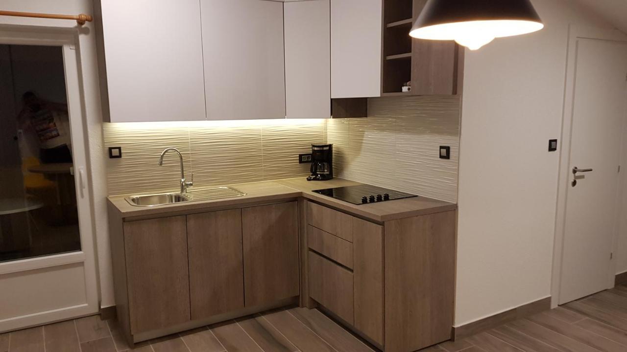 Premium Appartments Suha Punta Кампор Экстерьер фото